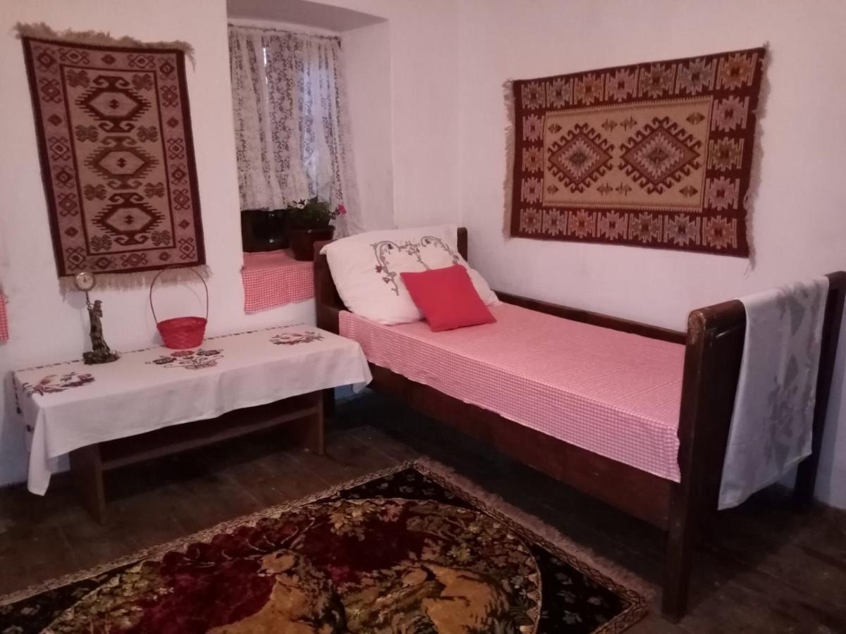 Etno Kuca Milidrag Villa Foca Luaran gambar